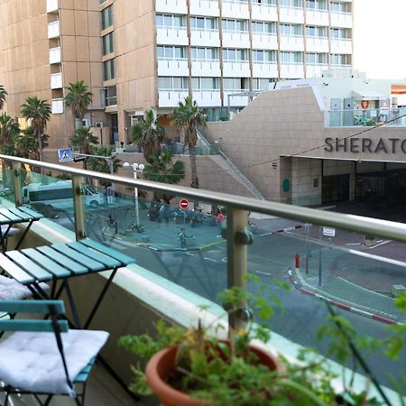 Sea View Apartment Prime Location On The Beach テル・アビブ エクステリア 写真